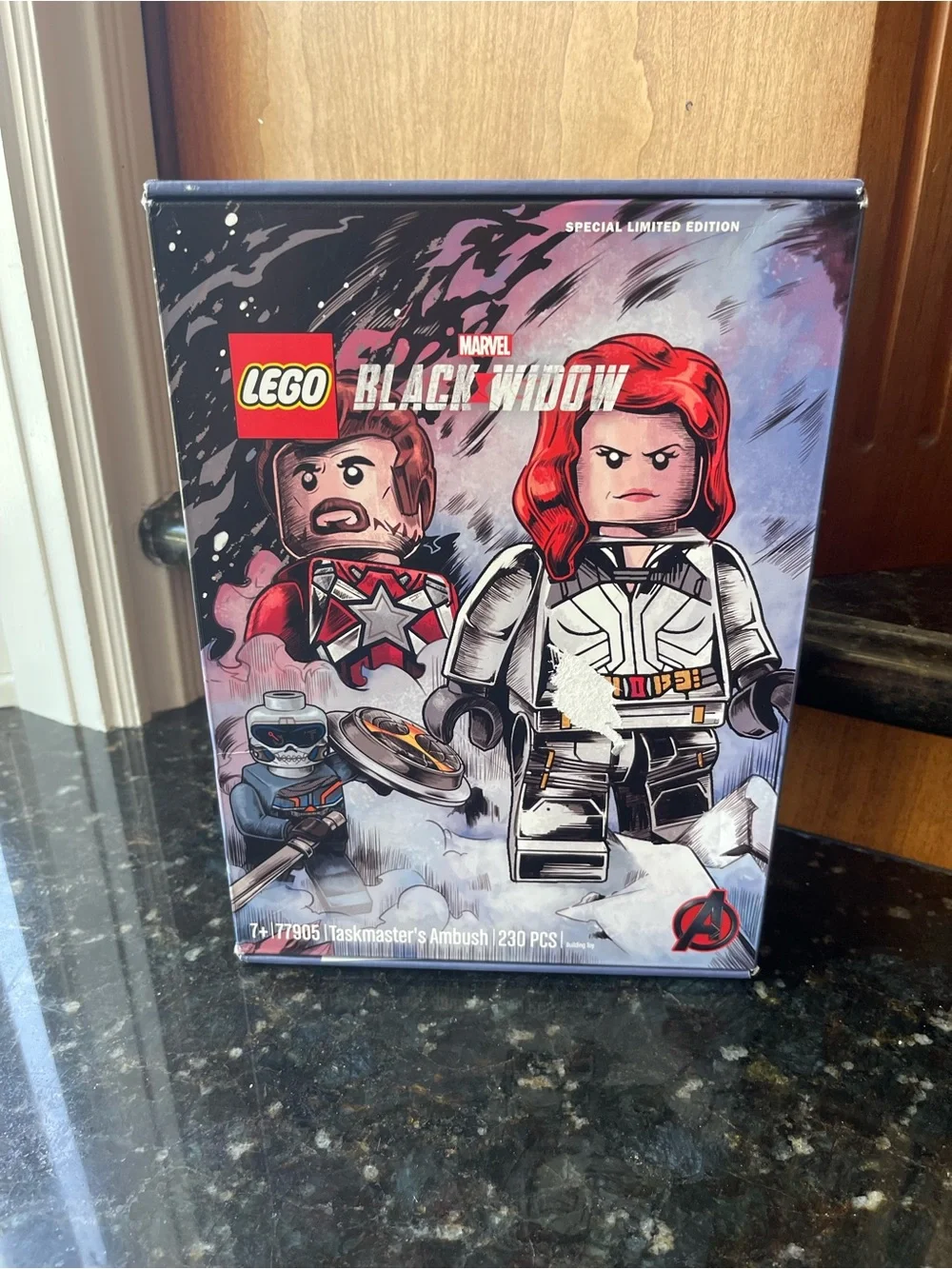 Lego Marvel Black Widow Minifigure  - Blue with Red Logo Special Limited Edition